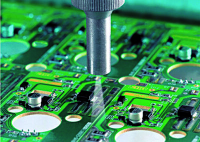 Fabricación de placas electrónicas : Fresado y soldadura